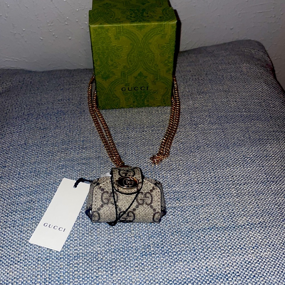 Gucci AirPod case